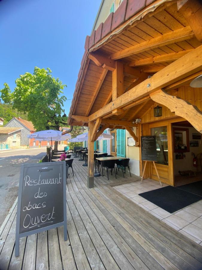 Hotel Restaurant Des Lacs Chaux-des-Crotenay Exterior foto